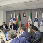 باحضور معاون شستا و مدیران ارشد هلدینگ تاپیکو؛ عملکرد هلدینگ سرمایه‌گذاری صنایع پتروشیمی در نیمه اول سال 1404 بررسی شد/ پیاده‌سازی استراتژی رشد در شرکت‌های تابعه