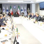 در نشست مدیران عامل شرکت‌های تابعه هلدینگ تاپیکو تاکید شد؛ اولویت دهی مدیرعامل تاپیکو بر افزایش درآمد و سوددهی شرکت‌های تابعه