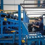 طرح توسعه مجتمع بارز کرمان شارژ مالی شد؛ اختصاص تسهیلات ویژه «توسعه فناوری» ریاست جمهوری به گروه صنعتی بارز