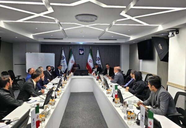 f3c2a161-a2b5-4d64-88a7-bb2633dd5a4d